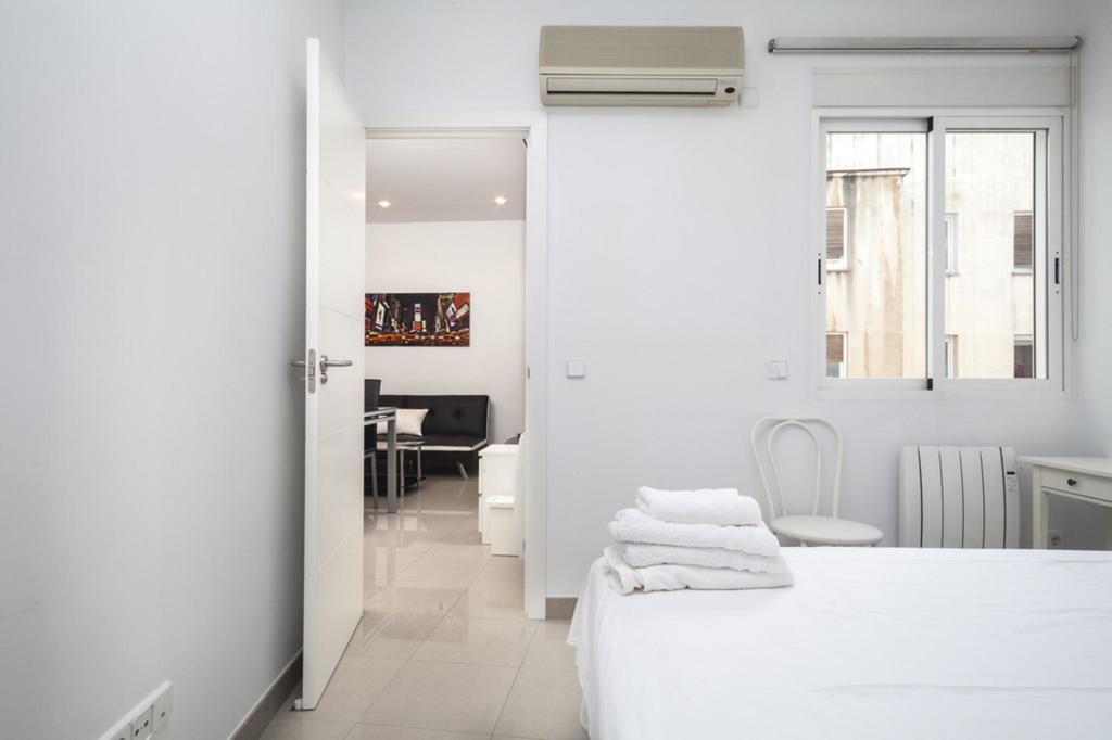 Gran Via Apartment Madrid Room photo