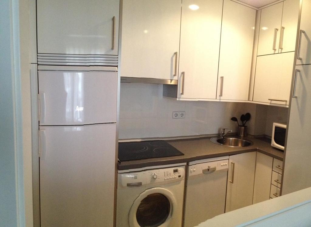 Gran Via Apartment Madrid Room photo
